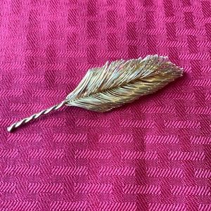 Vintage Feather Brooch